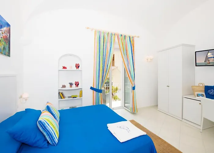 Casa Lucienne Апартаменты *